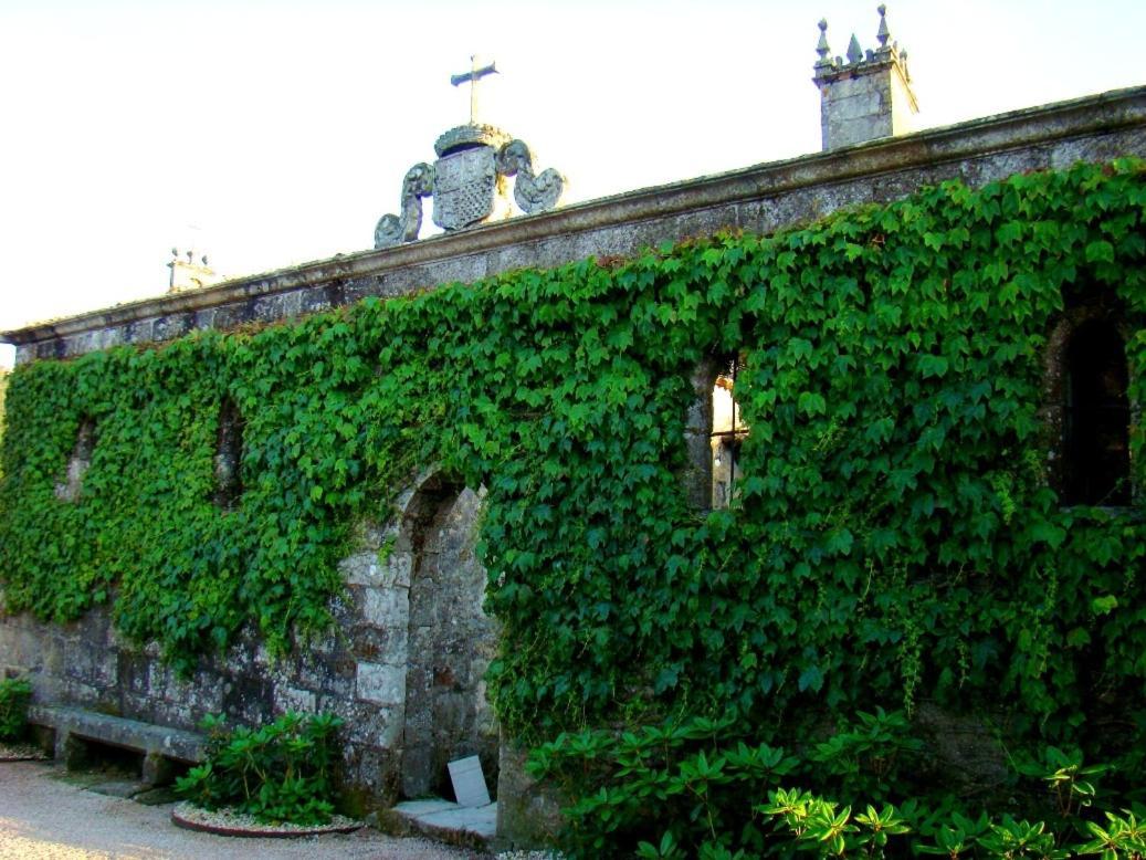 Pazo Da Touza Guest House นีกรัน ภายนอก รูปภาพ